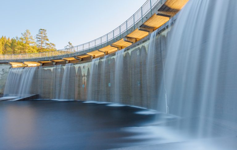 Hydro power plant